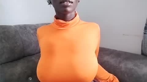 Snapshot of ebonycandymelani chatting on 03.09.25 Ebony Melanie online show from 03.09.25