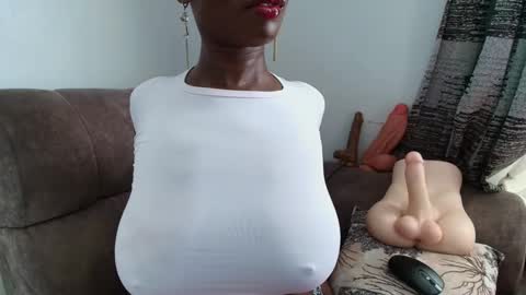 Ebony Melanie online show from 02.13.26