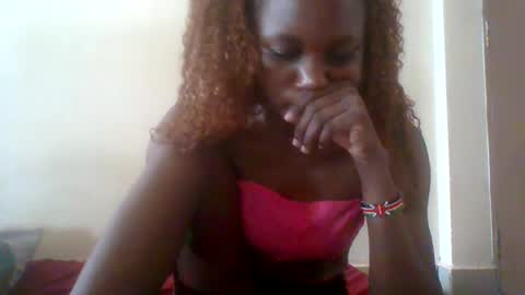 Snapshot of ebonycutegal4 chatting on 05.20.26 MELLEN online show from 05.20.26