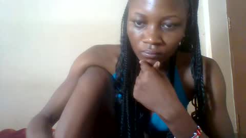 Snapshot of ebonycutegal4 chatting on 06.11.26 MELLEN online show from 06.11.26