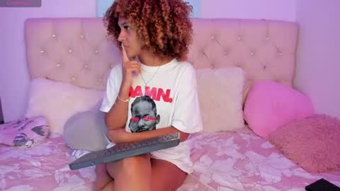 Queen Ebony online show from 02.07.25