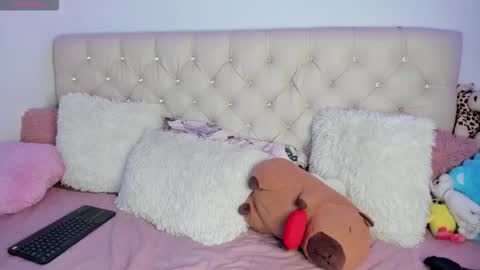 Queen Ebony online show from 11.19.25