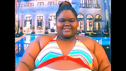 ebonyhotbuns4u2luv online show from 04.27.26
