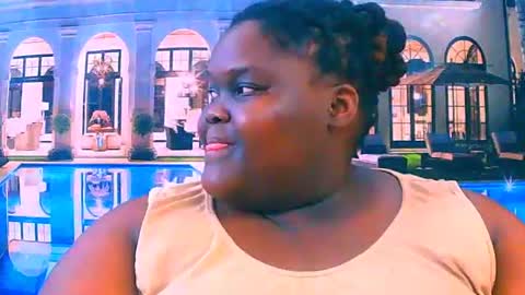 Snapshot of ebonyhotbuns4u2luv chatting on 07.07.26 ebonyhotbuns4u2luv online show from 07.07.26