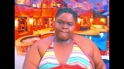 Snapshot of ebonyhotbuns4u2luv chatting on 07.09.26 ebonyhotbuns4u2luv online show from 07.09.26