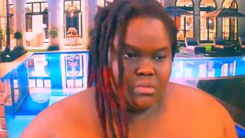 Snapshot of ebonyhotbuns4u2luv chatting on 07.28.26 ebonyhotbuns4u2luv online show from 07.28.26