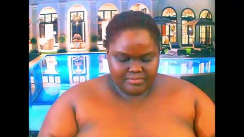 Snapshot of ebonyhotbuns4u2luv chatting on 07.28.26 ebonyhotbuns4u2luv online show from 07.28.26