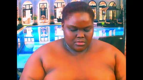 Snapshot of ebonyhotbuns4u2luv chatting on 07.28.26 ebonyhotbuns4u2luv online show from 07.28.26