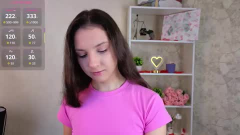 Snapshot of ebonyleibenstein chatting on 03.28.26 Milly online show from 03.28.26