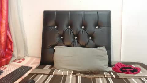 Snapshot of ebonymilf1 chatting on 03.10.26 Tee online show from 03.10.26