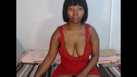 Snapshot of ebonymilf1 chatting on 03.15.26 Tee online show from 03.15.26