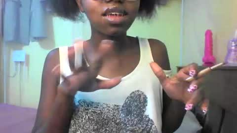 Ebonymuse2 online show from 05.15.26