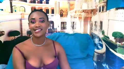 Snapshot of ebonyolive69 chatting on 12.06.24 Cindy online show from 12.06.24