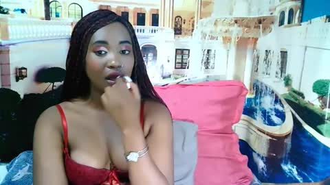 Snapshot of ebonyolive69 chatting on 12.19.24 Cindy online show from 12.19.24