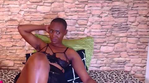Snapshot of ebonyolive69 chatting on 09.16.25 Cindy online show from 09.16.25