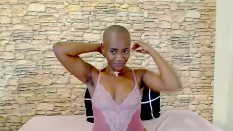 Snapshot of ebonyolive69 chatting on 04.30.26 Cindy online show from 04.30.26