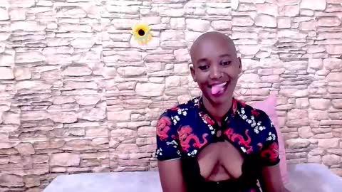 Snapshot of ebonyolive69 chatting on 05.28.26 Cindy online show from 05.28.26