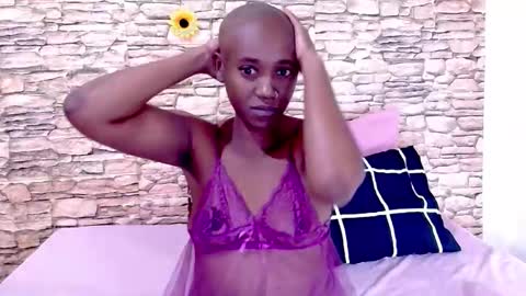 Snapshot of ebonyolive69 chatting on 05.31.26 Cindy online show from 05.31.26