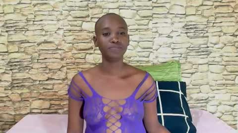 Snapshot of ebonyolive69 chatting on 06.13.26 Cindy online show from 06.13.26