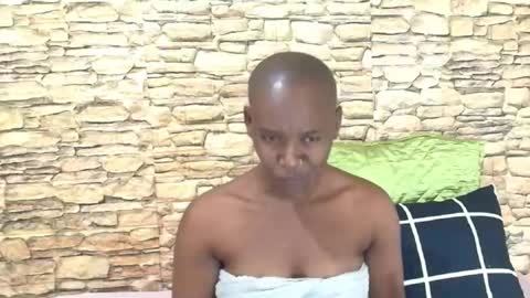 Snapshot of ebonyolive69 chatting on 06.26.26 Cindy online show from 06.26.26