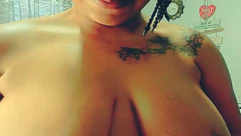 ebonyshy123 online show from 06.12.26