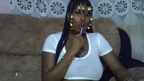 Snapshot of ebonysk chatting on 04.16.26 pretty online show from 04.16.26