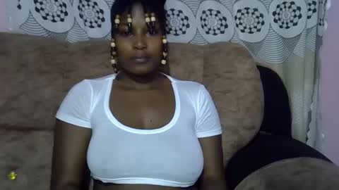 Snapshot of ebonysk chatting on 05.01.26 pretty online show from 05.01.26