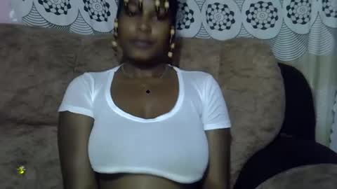 Snapshot of ebonysk chatting on 05.21.26 pretty online show from 05.21.26