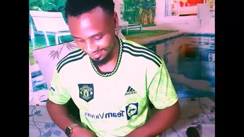 Snapshot of ebonytiger69 chatting on 11.19.25 ebonytiger69 online show from 11.19.25