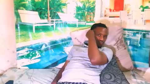 Snapshot of ebonytiger69 chatting on 12.04.25 ebonytiger69 online show from 12.04.25