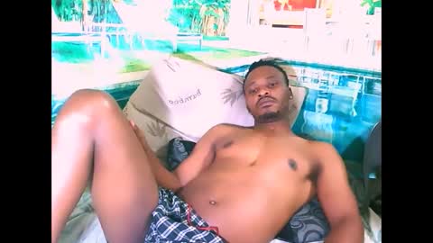 Snapshot of ebonytiger69 chatting on 01.08.26 ebonytiger69 online show from 01.08.26