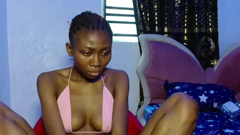 Snapshot of ebonyxxbabe chatting on 02.25.26 ebonyxxbabe online show from 02.25.26