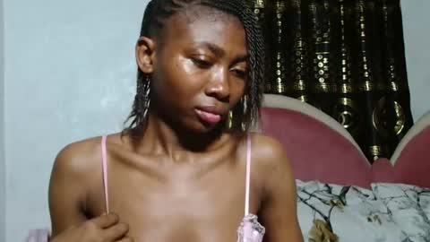 Snapshot of ebonyxxbabe chatting on 08.02.26 ebonyxxbabe online show from 08.02.26
