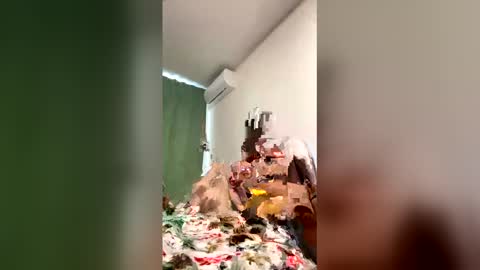 Snapshot of eby703409 chatting on 02.09.26 AliceTurner online show from 02.09.26