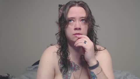 Weird Echo online show from 02.18.25