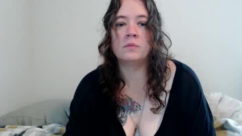 Weird Echo online show from 09.16.25