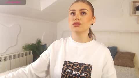 Snapshot of edaachi chatting on 01.22.25 Eda online show from 01.22.25