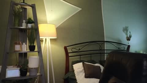 Snapshot of edaachi chatting on 01.26.25 Eda online show from 01.26.25