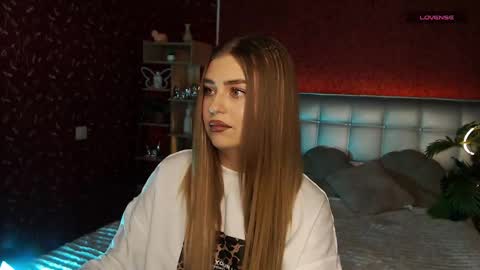 Snapshot of edaachi chatting on 02.03.25 Eda online show from 02.03.25