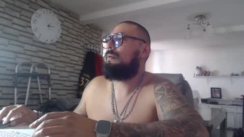 Snapshot of edgarram83 chatting on 10.06.25 edgarram83 online show from 10.06.25