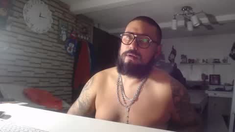 Snapshot of edgarram83 chatting on 11.20.25 edgarram83 online show from 11.20.25