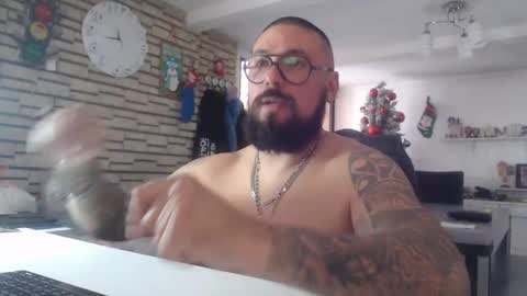 Snapshot of edgarram83 chatting on 01.13.26 edgarram83 online show from 01.13.26