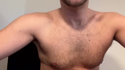 Snapshot of edge_guy chatting on 01.18.25 edge_guy online show from 01.18.25