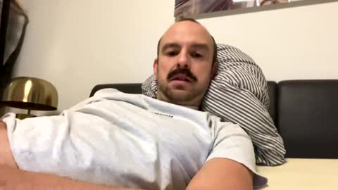 Snapshot of edge_guy chatting on 01.24.25 edge_guy online show from 01.24.25