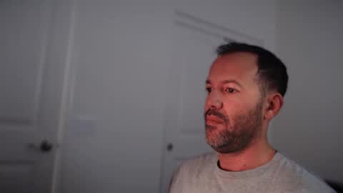 Snapshot of edge_masters chatting on 11.13.25 EdgeM online show from 11.13.25