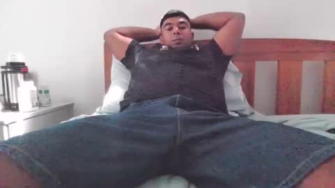 Snapshot of edgemycock4u chatting on 03.01.25 edgemycock4u online show from 03.01.25