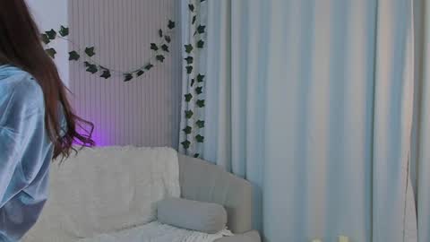 Lisa  online show from 01.19.25