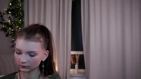 Snapshot of edithgalpin chatting on 03.14.26 Lisa online show from 03.14.26