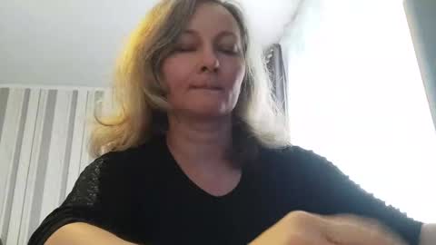 Snapshot of edithmanning chatting on 01.13.26 edithmanning online show from 01.13.26