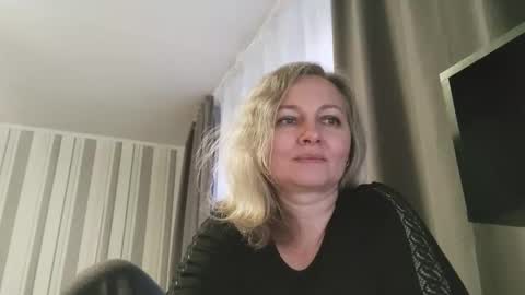 Snapshot of edithmanning chatting on 01.16.26 edithmanning online show from 01.16.26